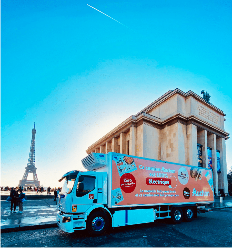 camion de livraison Auchan